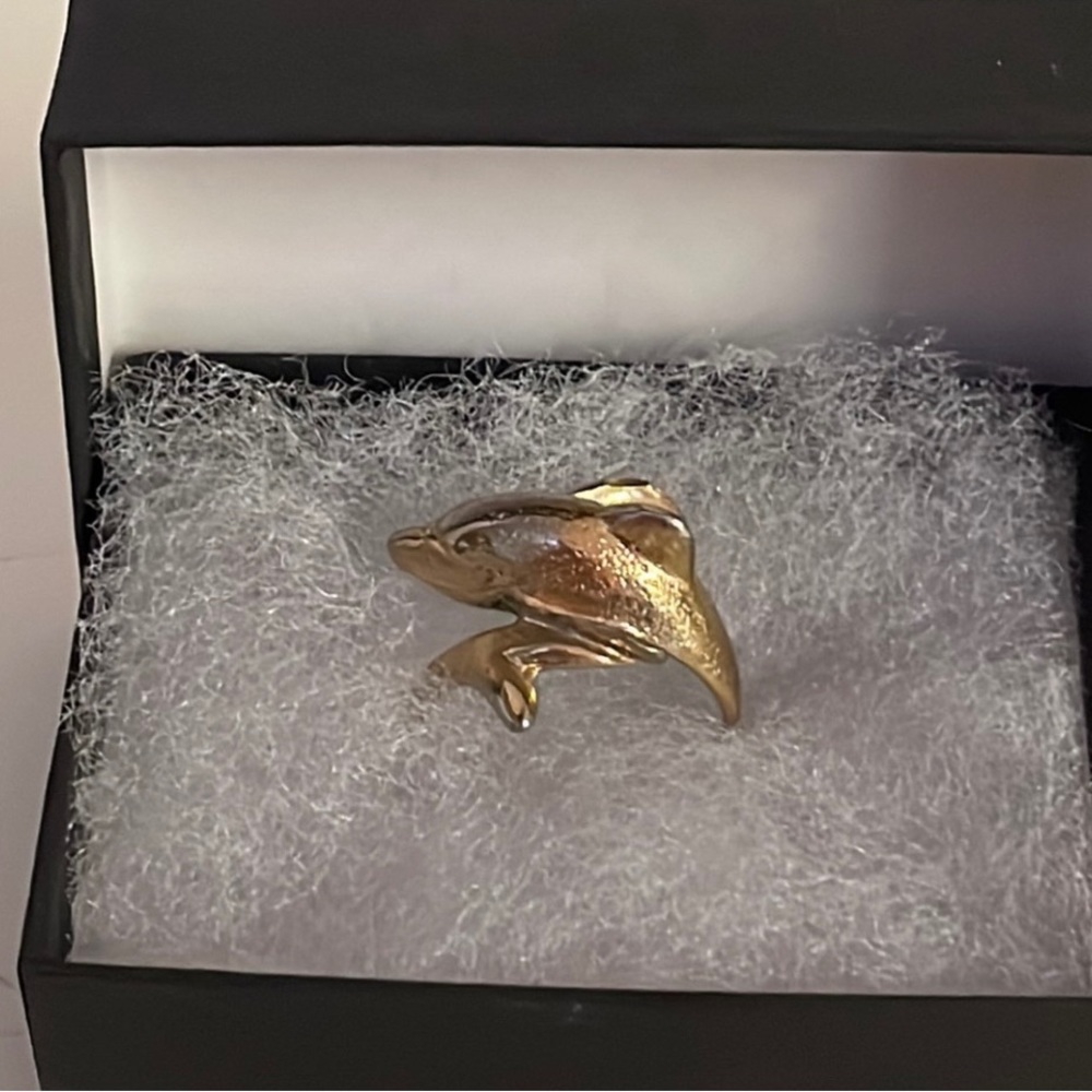 Size 6.75 solid sterling silver/gold plated dolphin bypass ring & gift box